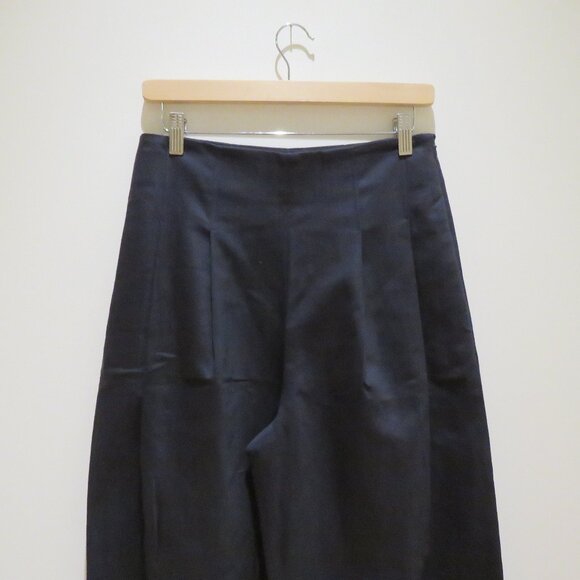 COS Pleat Front Wide Cropped Barrel Leg Trouser Pants Minimalist - Size US 6 - Picture 3 of 13